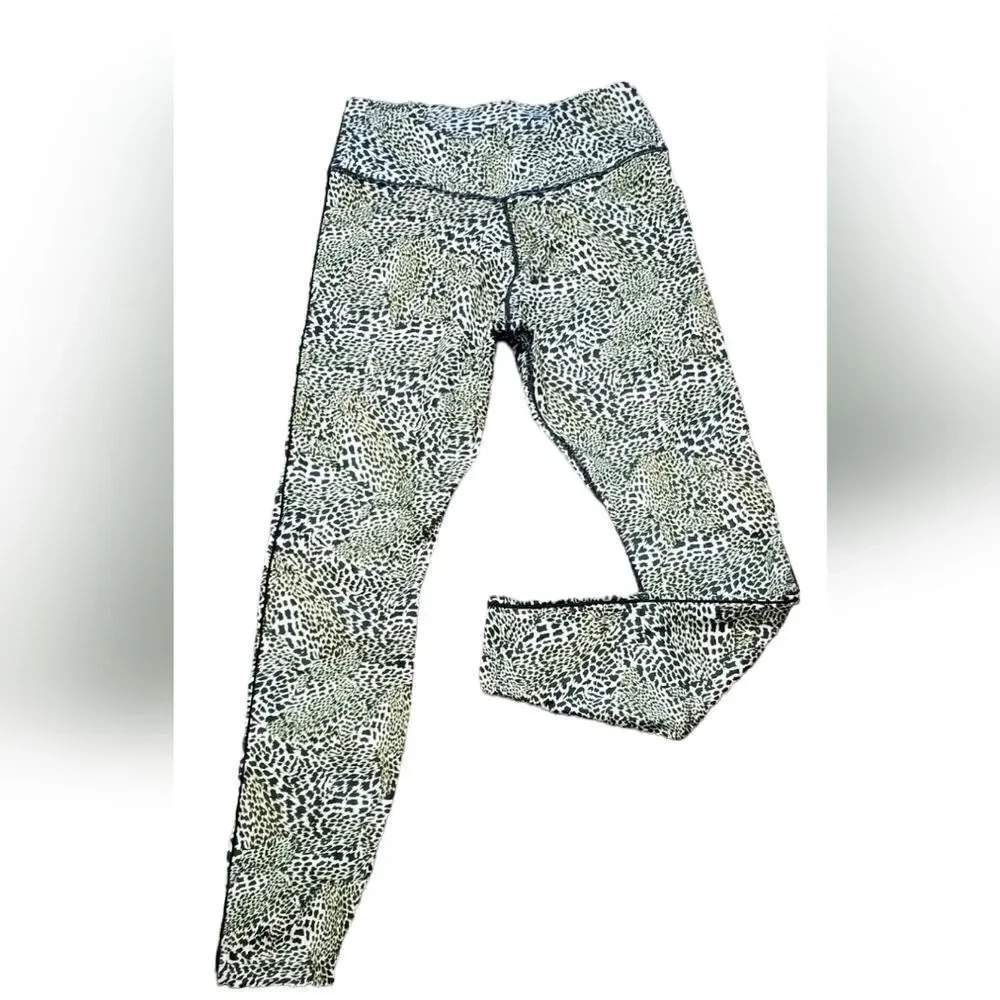 Nike Green & Black Leopard Leggings